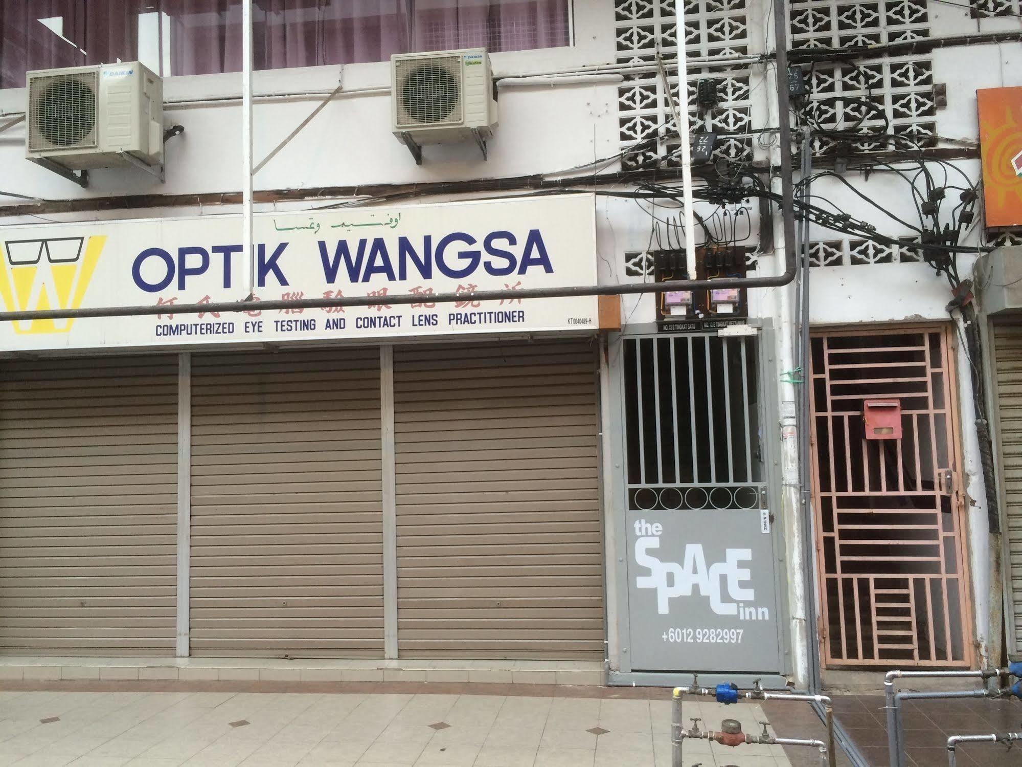Spot On 90587 The Space Inn Kuala Terengganu Kültér fotó